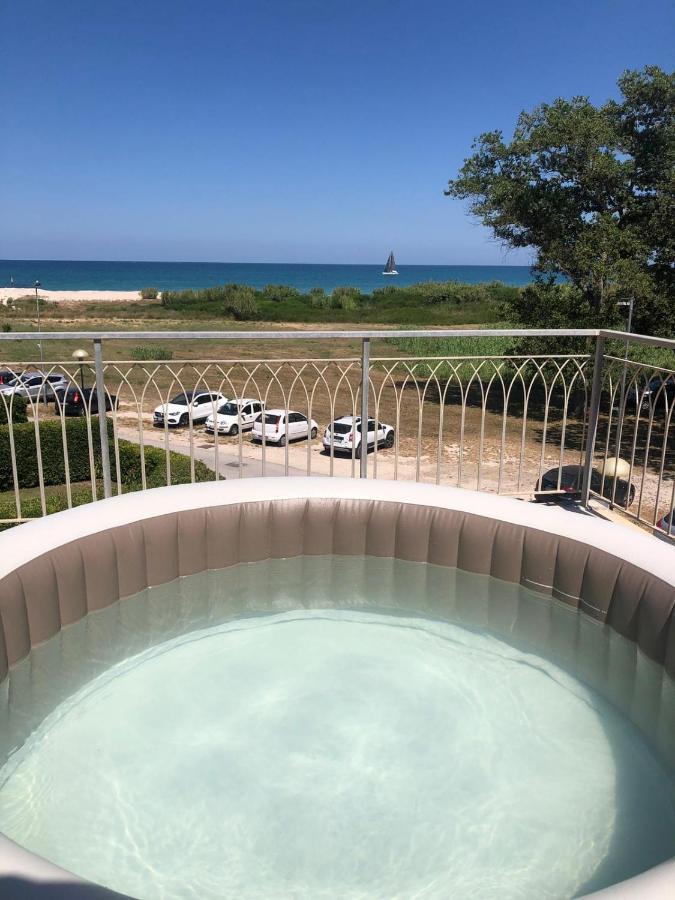 Marche Full Experience-Apartments Porto SantʼElpidio Екстериор снимка