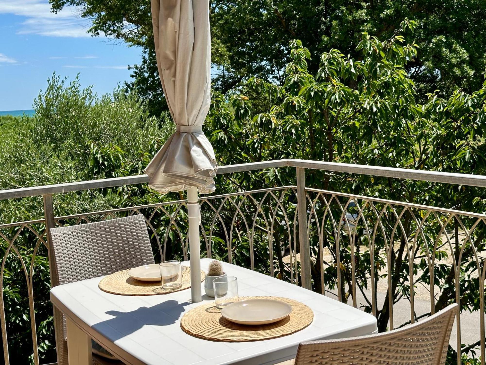 Marche Full Experience-Apartments Porto SantʼElpidio Екстериор снимка